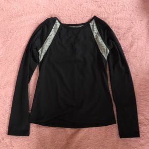 Girl’s Size 12 Black Activewear Tee